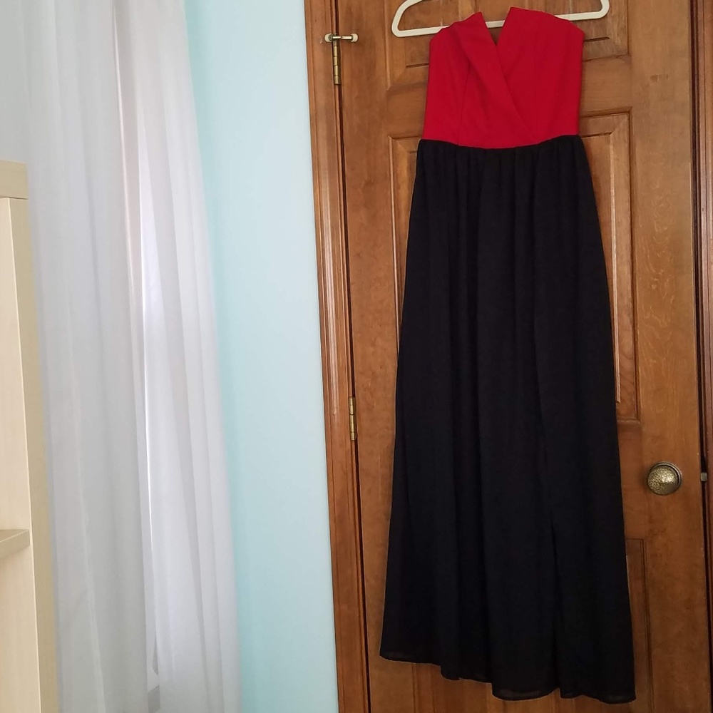 Red and Black Strapless Formal Dress